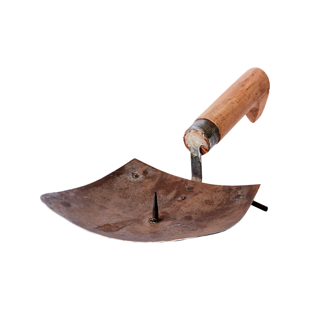 TREASURE Ljushållare av rostbrunt järn med träskaft, järnring och ljuspigg, längd 30 cm