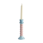 JOSSAN Ljusstake i stengods med rosa kulstam och ljusblå fot och ljuskopp, Ø8 × H22 cm – bild 2
